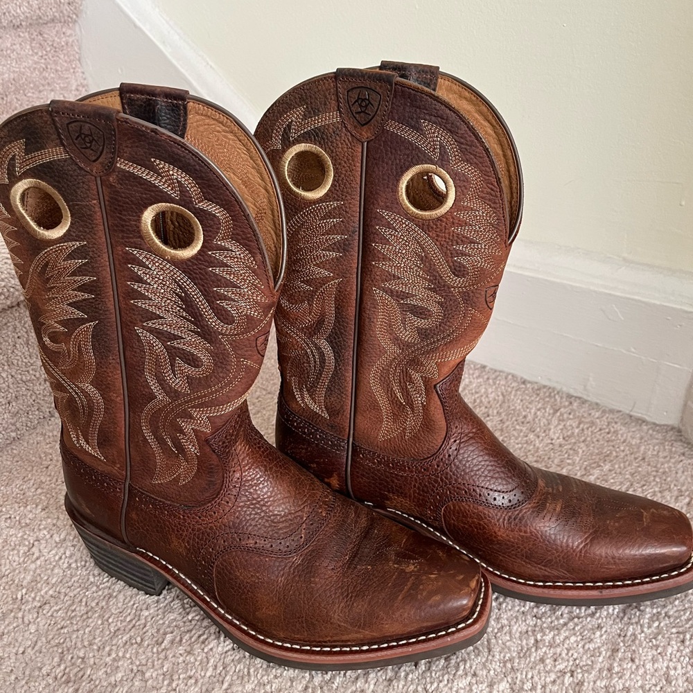 ARIAT Heritage Roughstock Western Boot